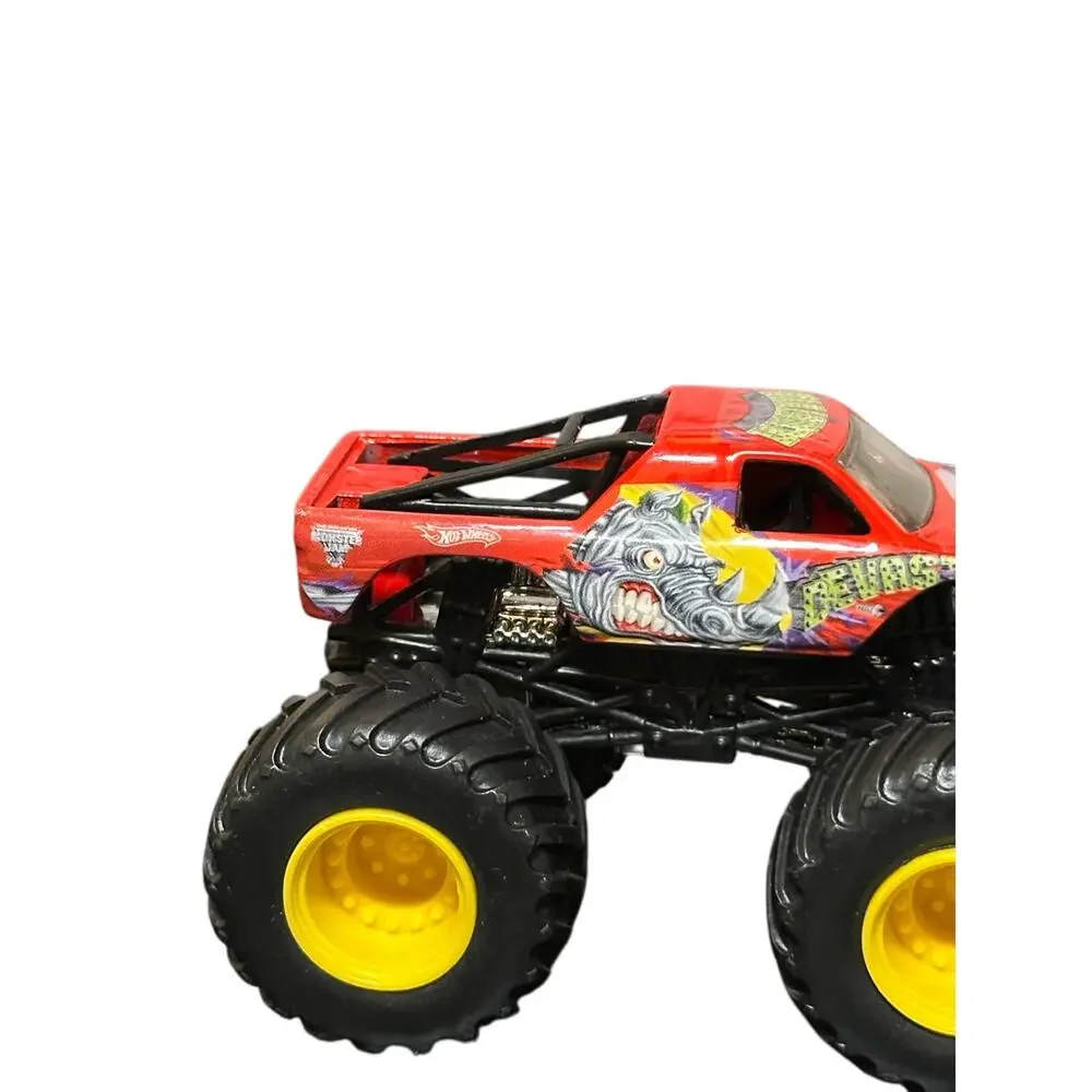 Hot Wheels Monster Jam Devastator Truck